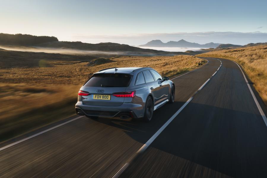  Audi RS6 Avant (C8) 2020 года  (UK) (фото 42 из 150)